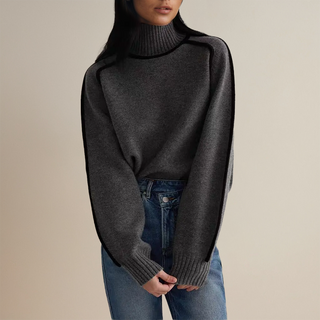 Gladys | Knit Turtleneck